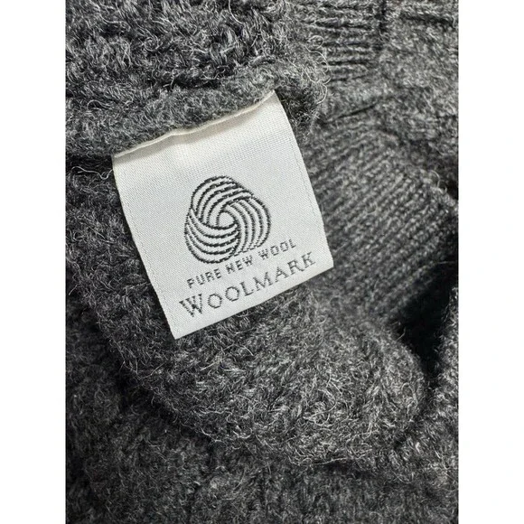 Vintage Carraig Donn Gray 100% Wool Irish FishermanSweater S